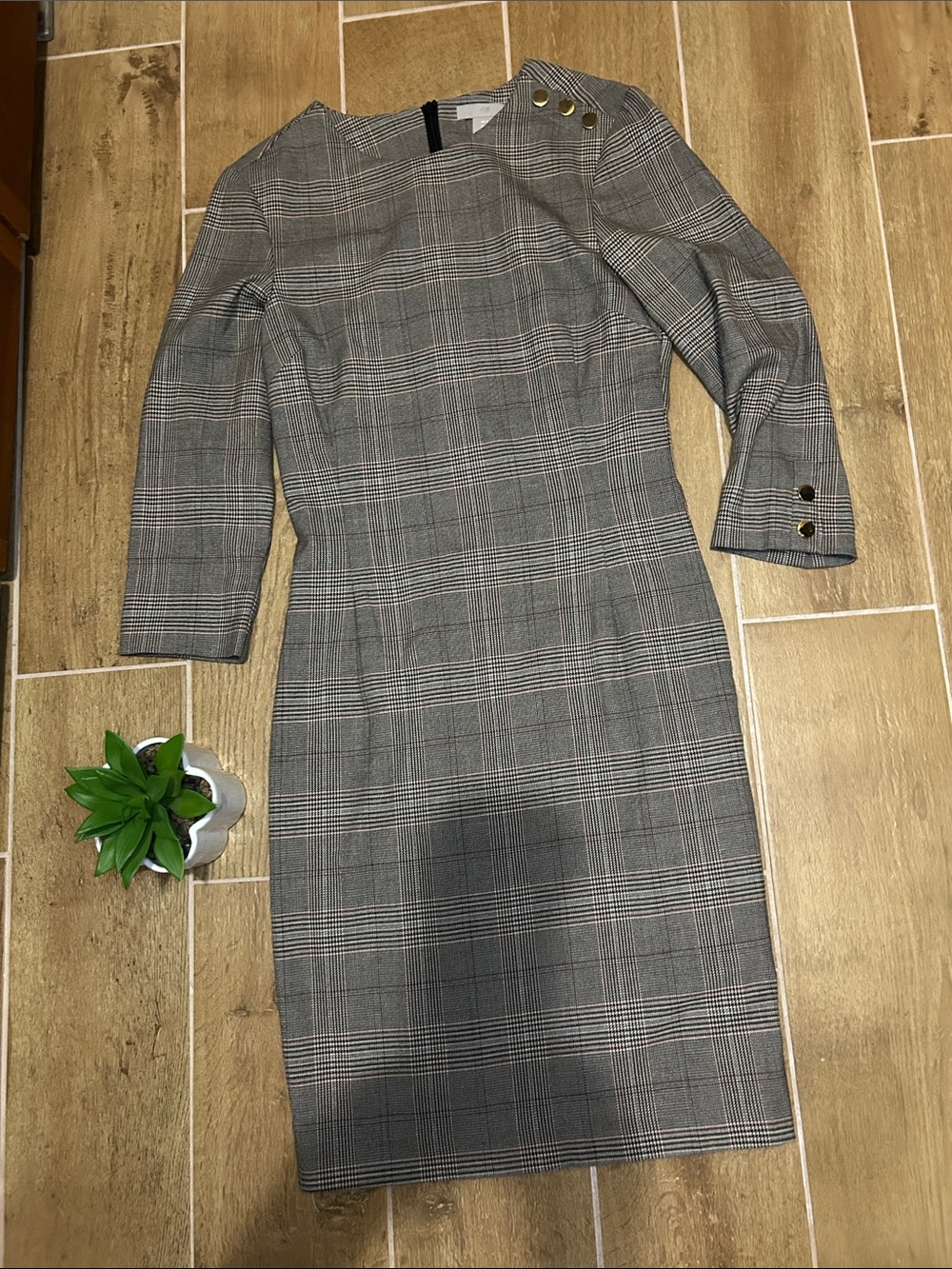 H&M Professional & Classic Dress